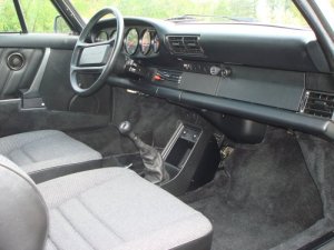 911 Club Sport interior