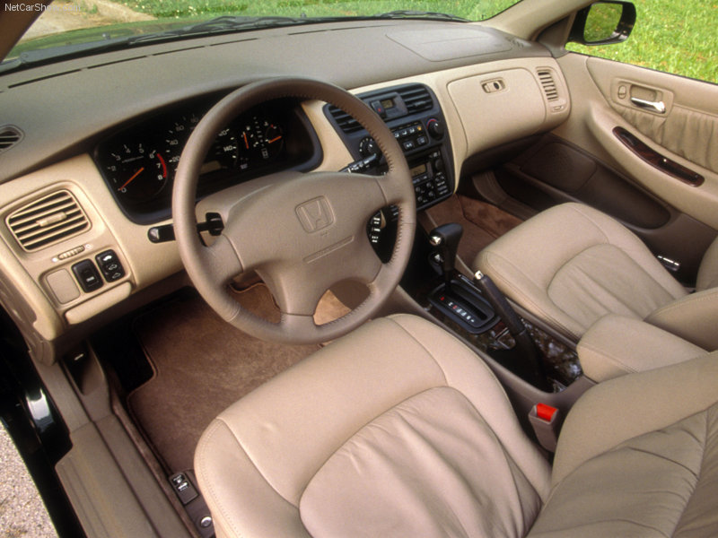 1998 2002 Honda Accord The Textbook Family Sedan Autopolis
